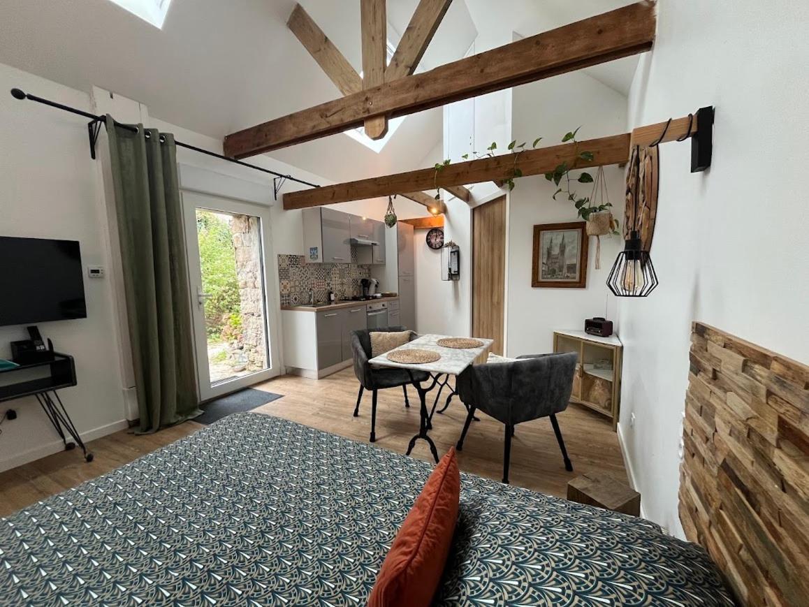 Vila La Grange De Marcel Saint-Pol-de-Léon Exteriér fotografie